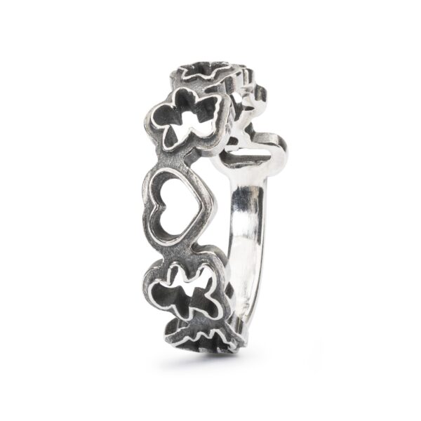 TROLLBEADS-ANELLO DOLCI FORME
                                      ritirato 2021